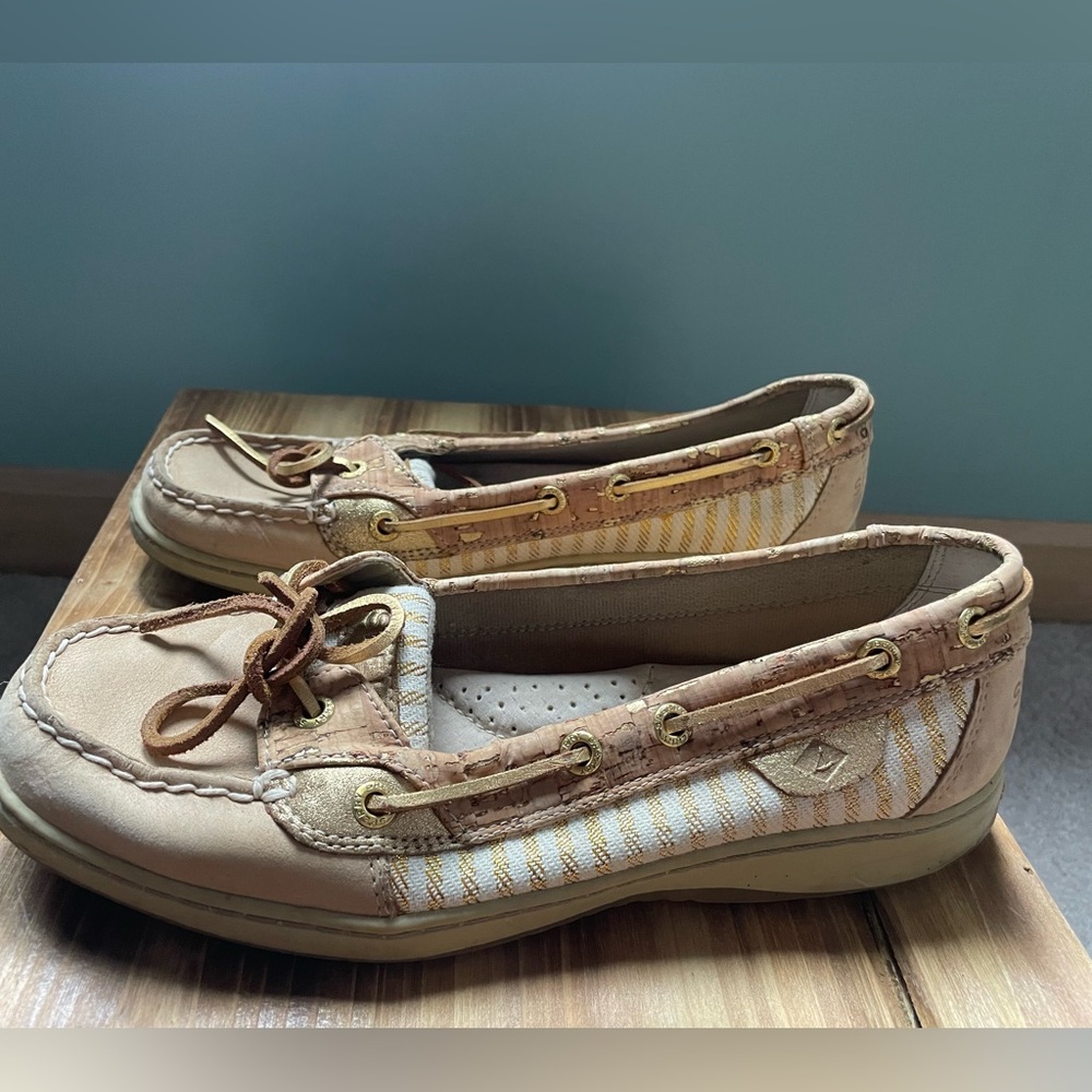 Women's Tan Boat Shoes